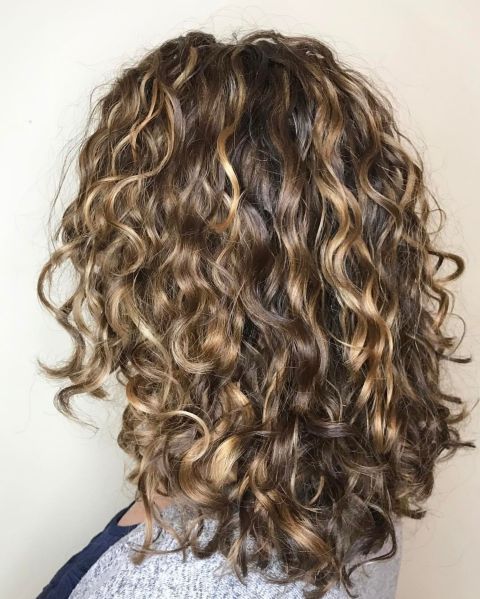 Curls & Waves